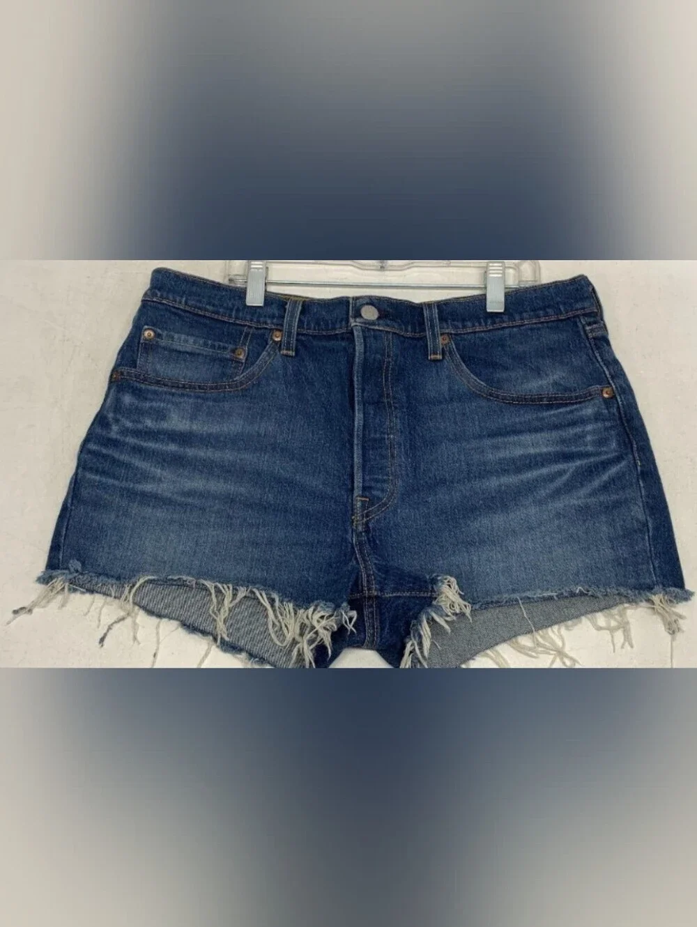 Levis classic high